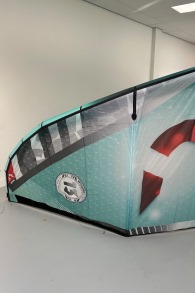 Reedin Kiteboarding-Whisper Model Kite (DEMO)