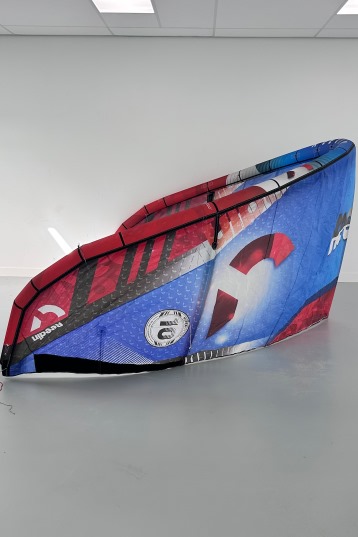 Reedin Kiteboarding-Hyper Model 2025 Kite (DEMO)