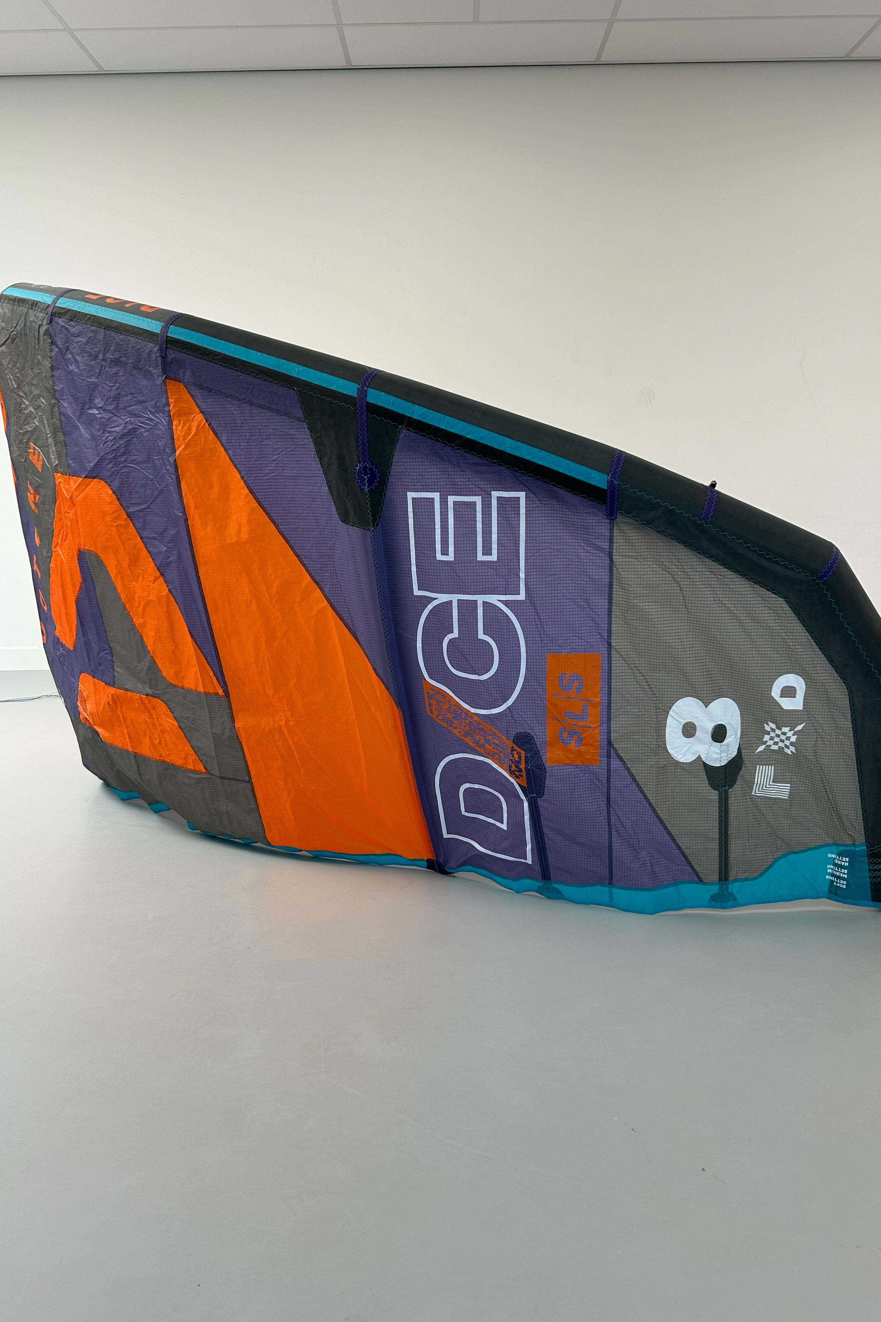 Duotone Kiteboarding-Dice SLS 2024 Kite (DEMO)