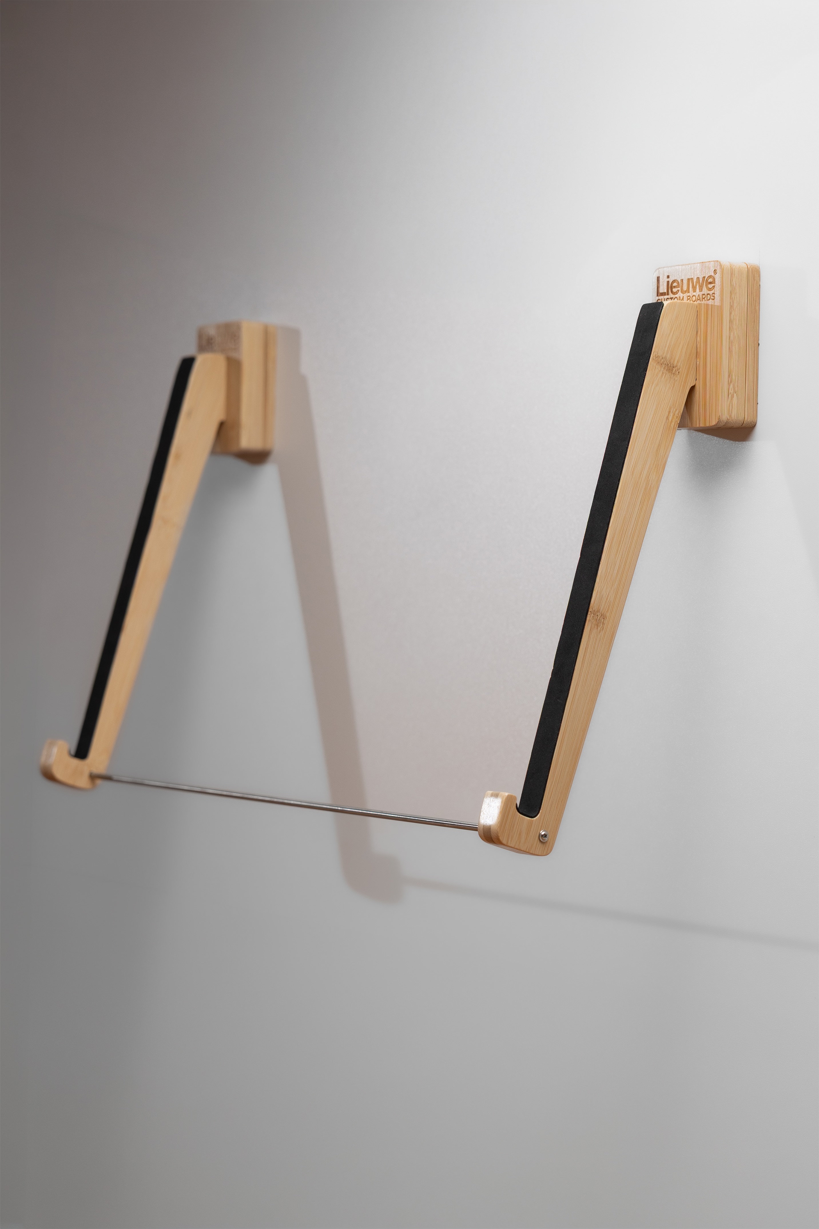 Lieuwe-Board Rack Kiteboard Wall Mount